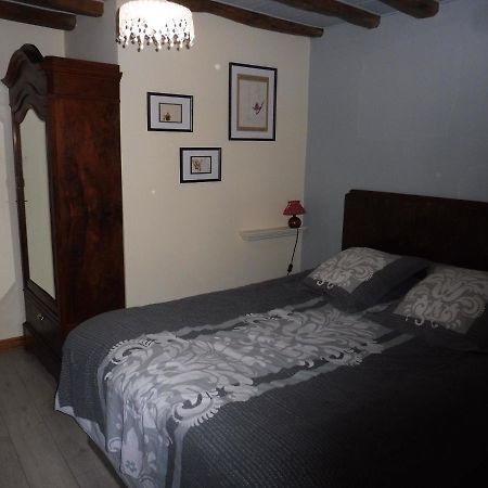 Chambre D'Hotes Des 3 Ifs Vernot Kültér fotó