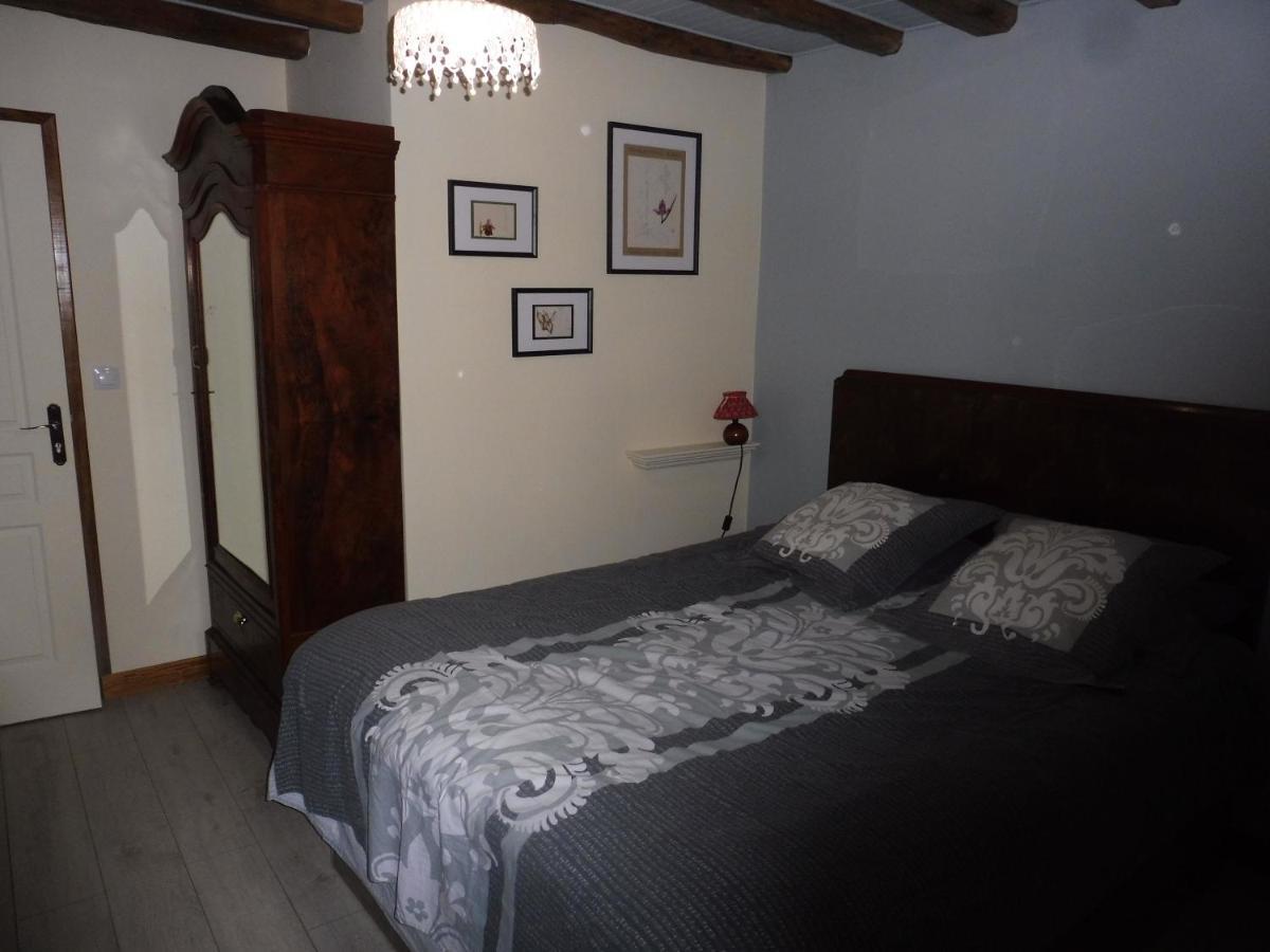 Chambre D'Hotes Des 3 Ifs Vernot Kültér fotó